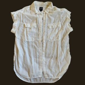 GAP Womenʻs Short Sleeve Button Down Top Sz XS